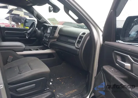 2019 Ram 1500 Big Horn/Lone Star 4X4 5'7 Box из США, поврежденный, VIN 1C6RRFFG6KN664627